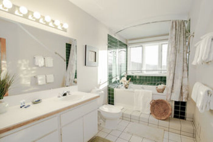 Room 2 of 47