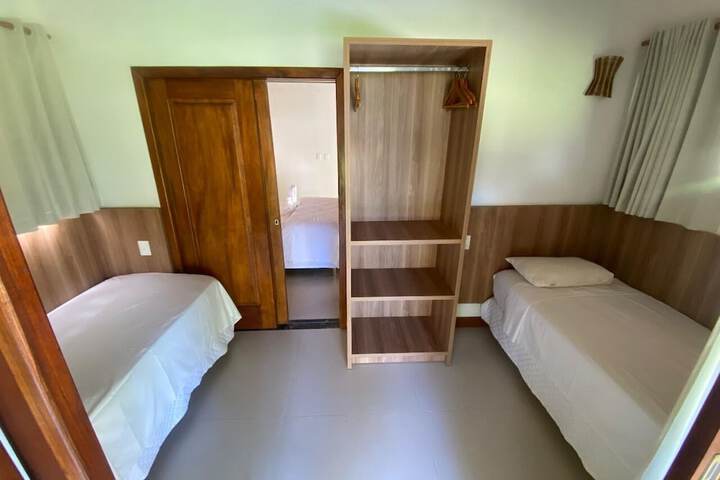 Room 13 of 46