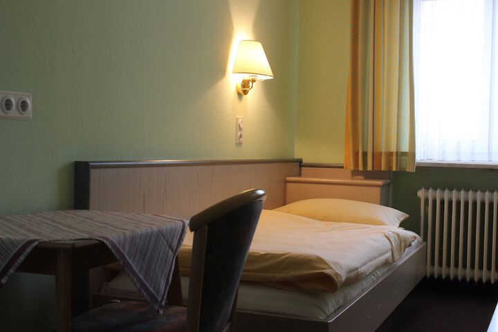 Room 7 of 41