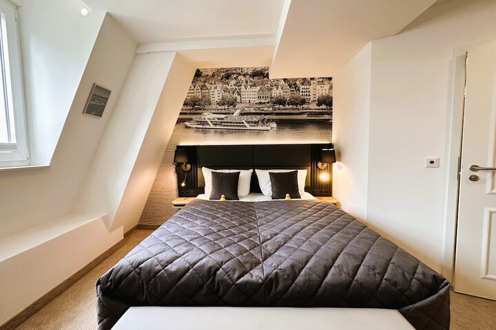 Room 88 of 194
