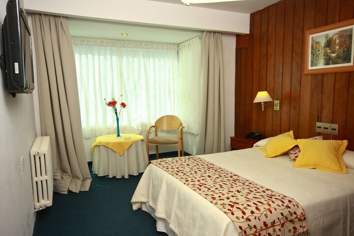 Room 19 of 41