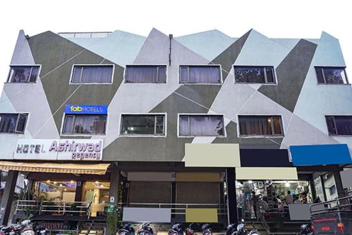 Fabhotel Ashirwad Regency