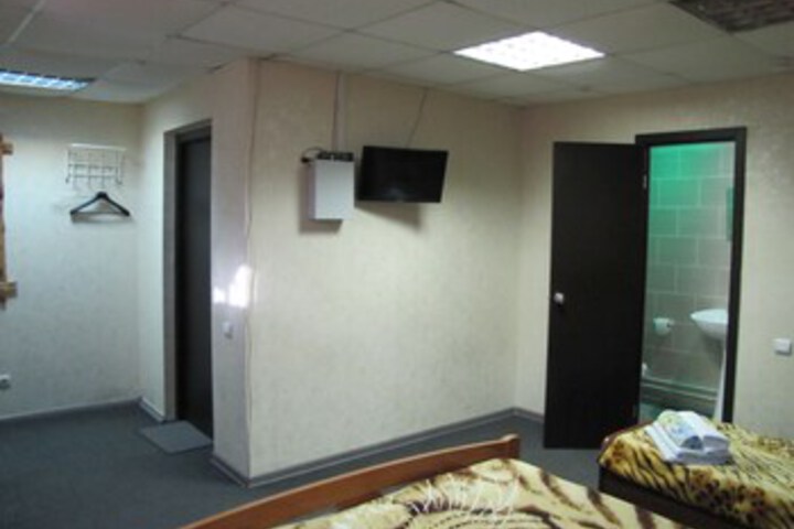 Room 12 of 23