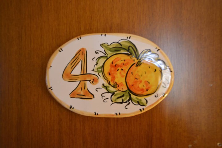 Room 5 of 44