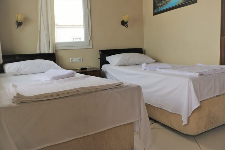Room 3 of 30