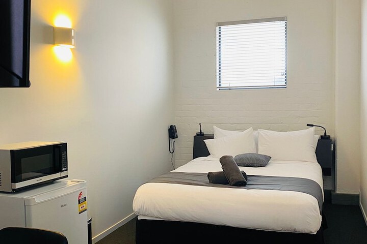Room 14 of 52