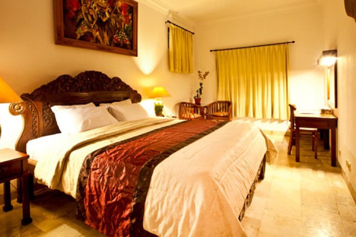 Room 6 of 68