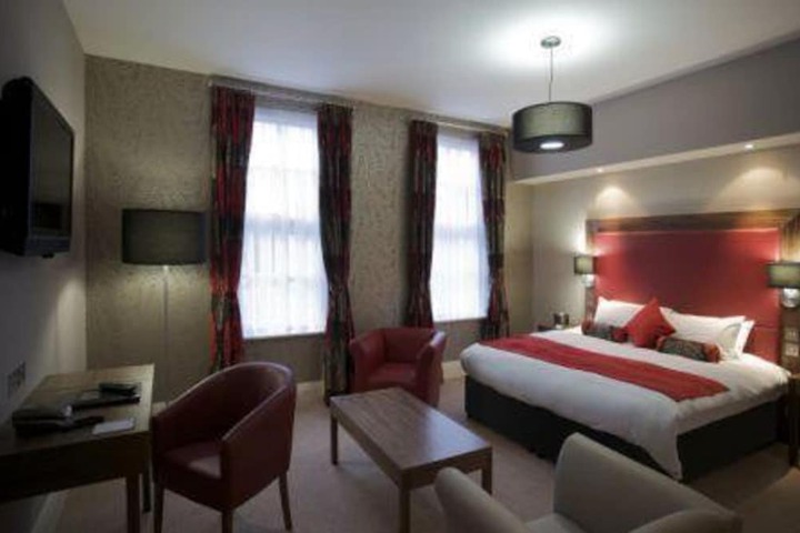 Room 10 of 49