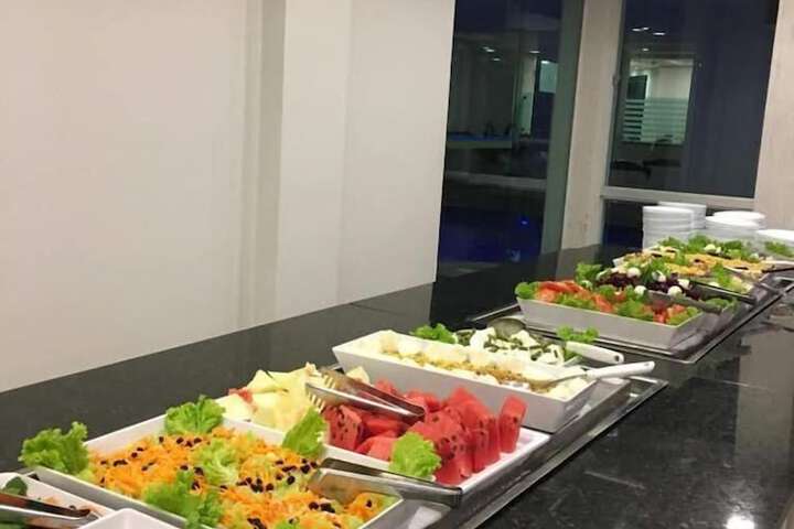 Dining 48 of 54