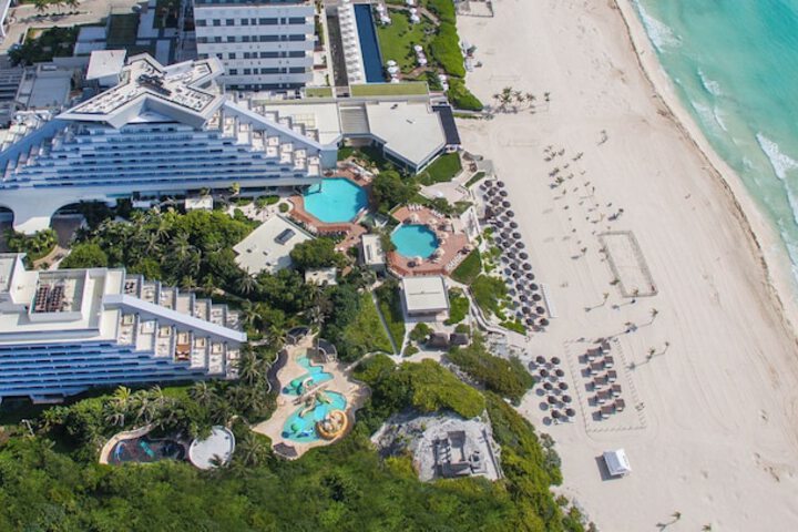 Hotel 16 of 17