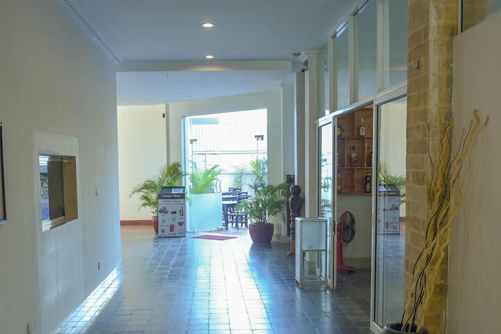 Hotel 78 of 84