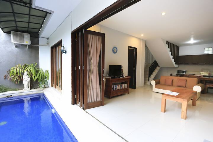 Room 21 of 39