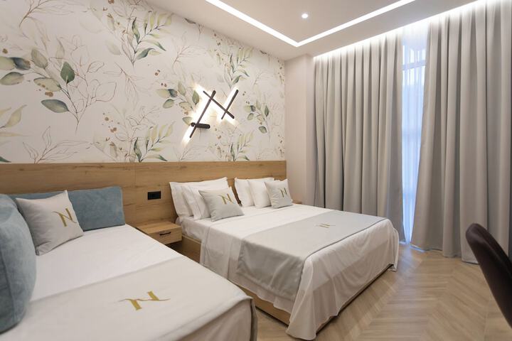 Room 47 of 249