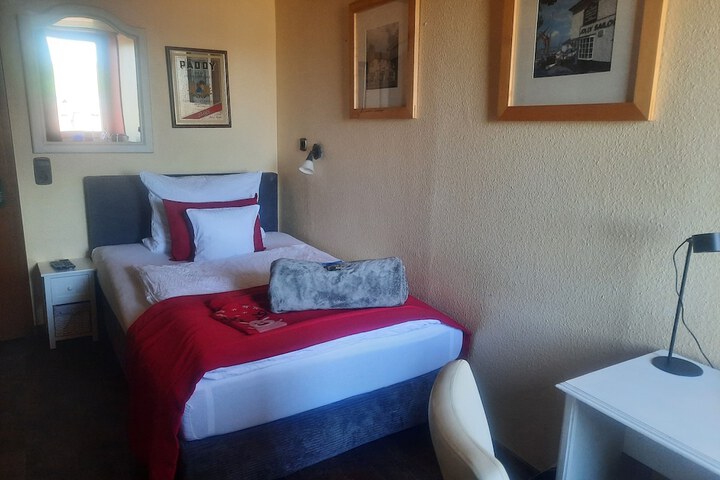 Room 20 of 45