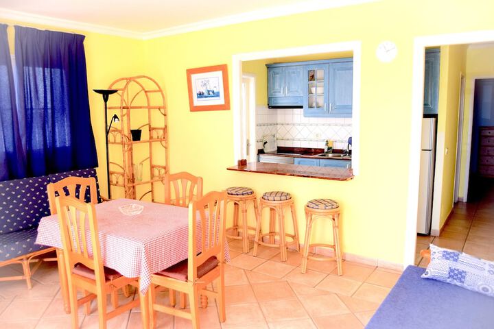 Room 14 of 64