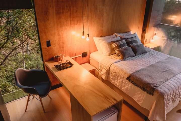 Room 21 of 22