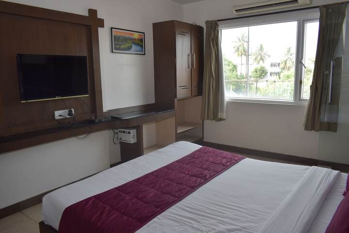 Room 19 of 50