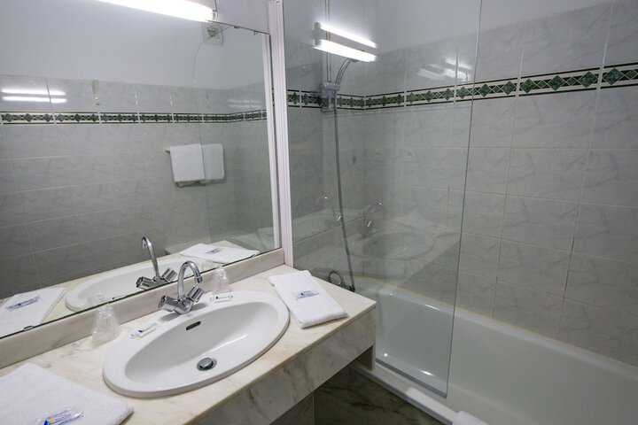 Clean Restrooms