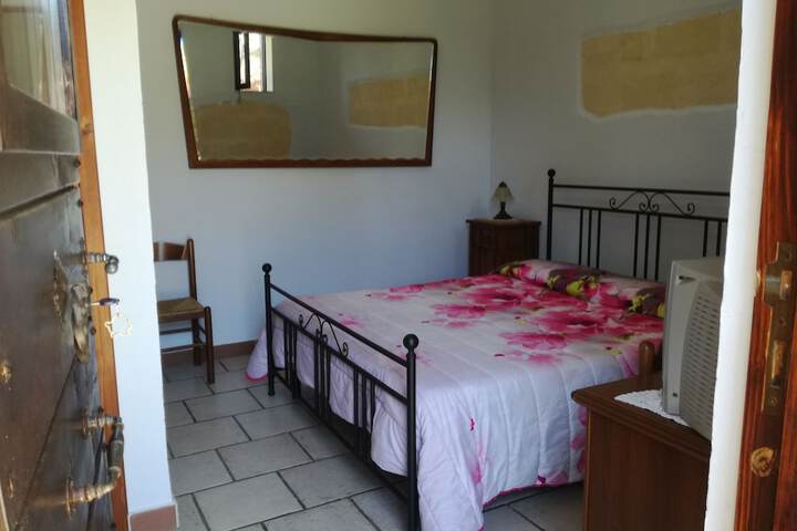 Room 3 of 15