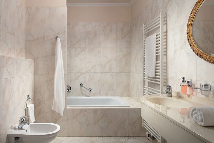 Bath Photo