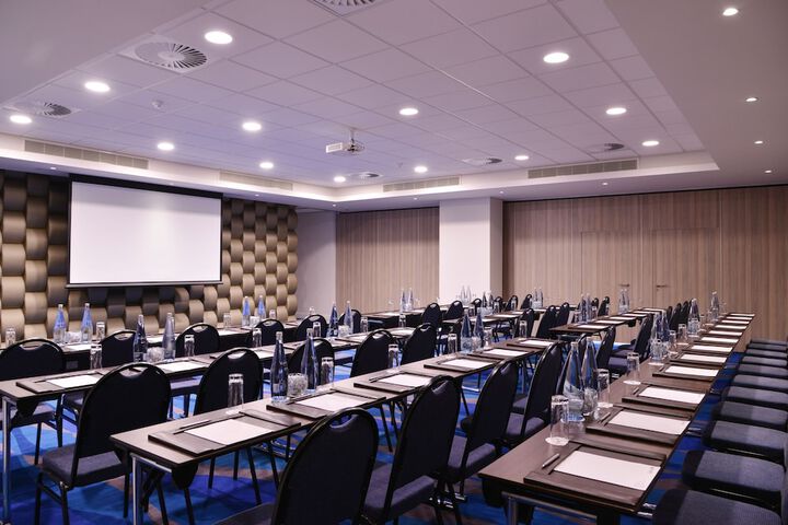 Meeting 190 of 229
