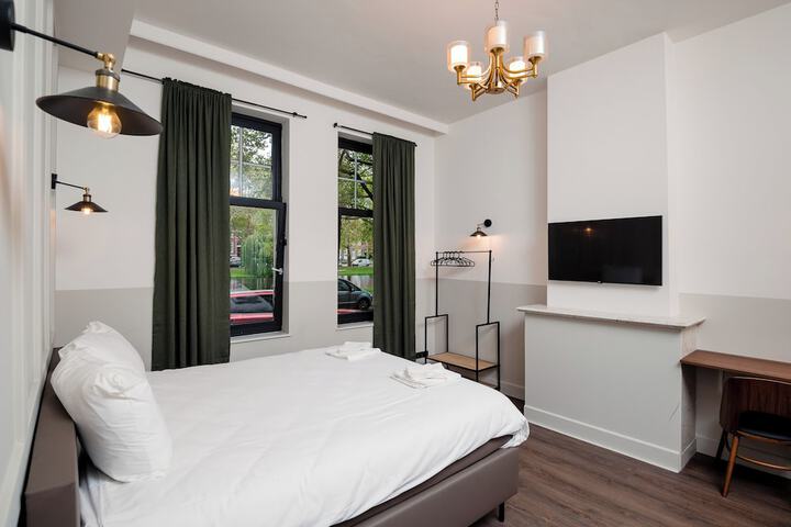 Room 20 of 50
