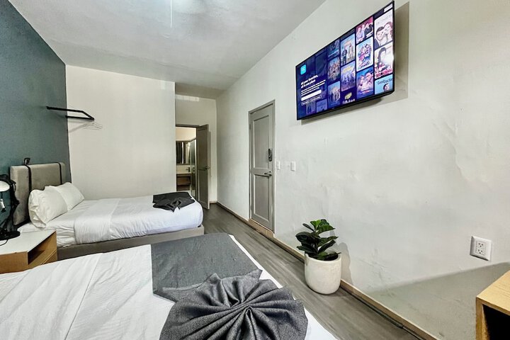Room 5 of 53