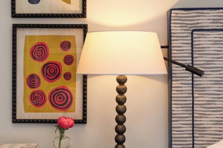 Room 85 of 533