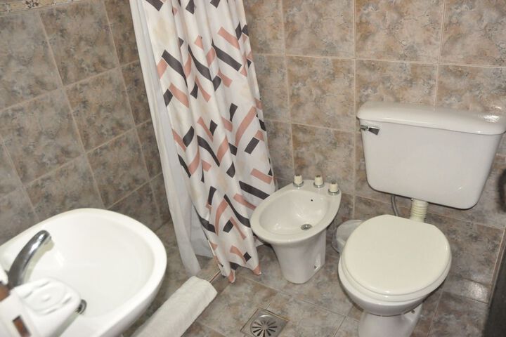 Room 34 of 69