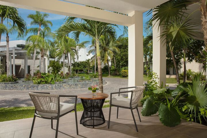 Terrace/Patio 20 of 66
