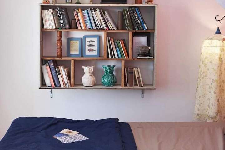Room 9 of 29