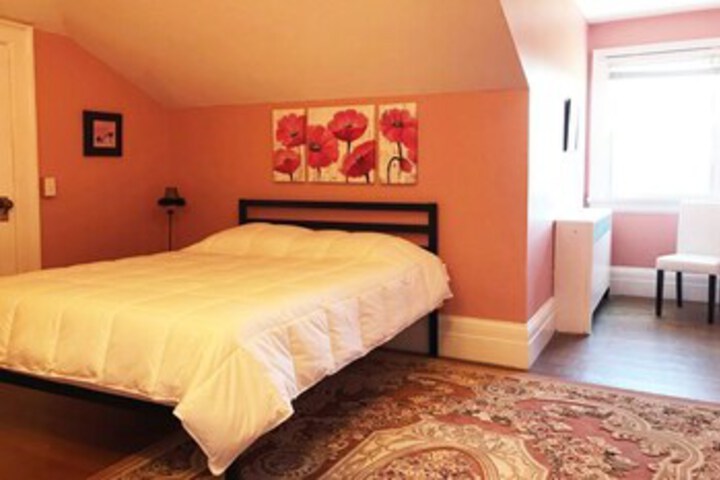 Room 81 of 108