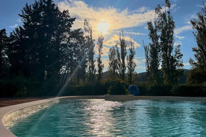Pool 41 of 54