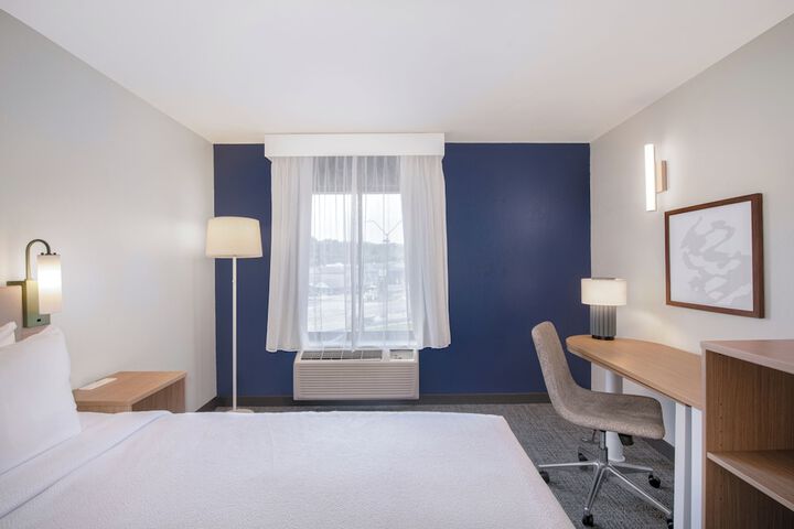 Room 20 of 40