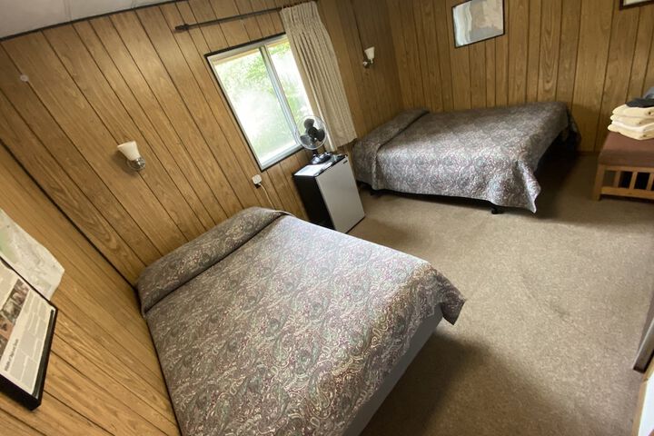 Room 6 of 45