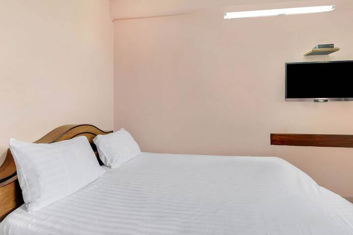 Room 15 of 15