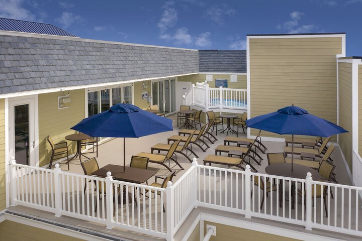 Sundeck 162 of 169
