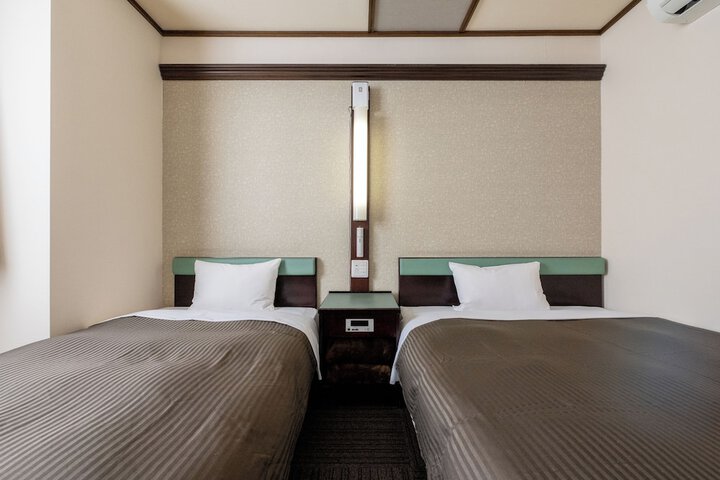 Room 19 of 67