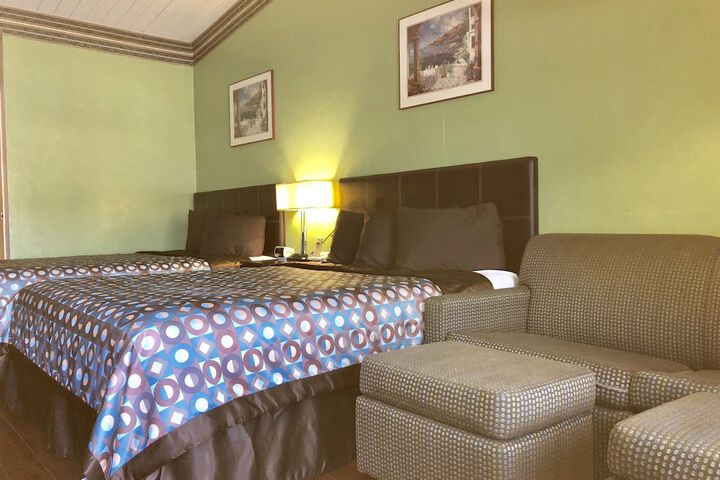 Room 26 of 55