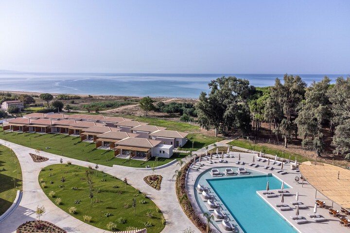 Grand Elis Hotel