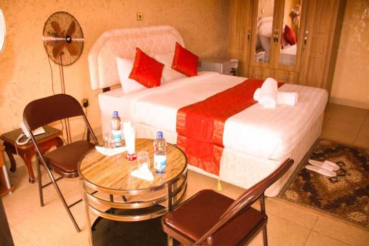 hotel photo
