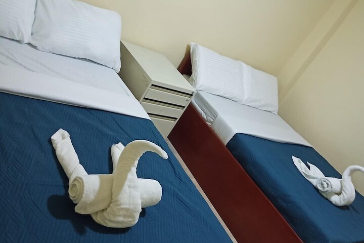 Room 15 of 52