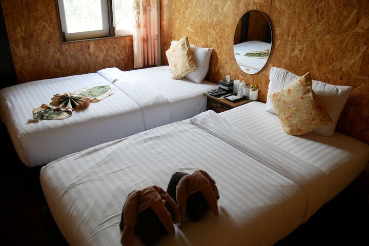 Room 5 of 47