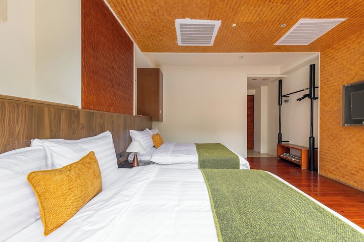 Room 20 of 137
