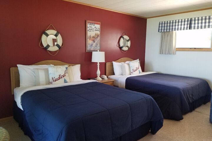 Room 4 of 33