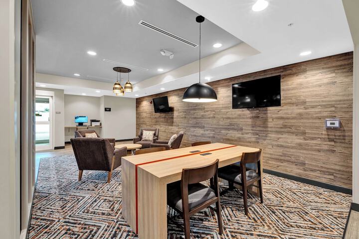 Hotel Interior 6 of 114