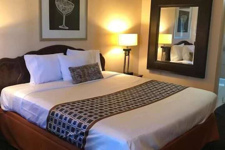 Room 2 of 18