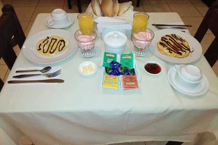 Breakfast/Coffee Service 12 of 14