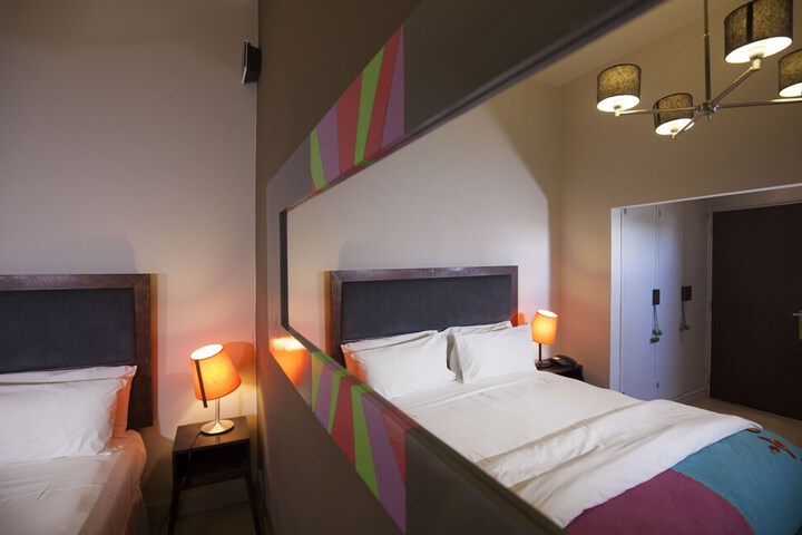 Room 12 of 44