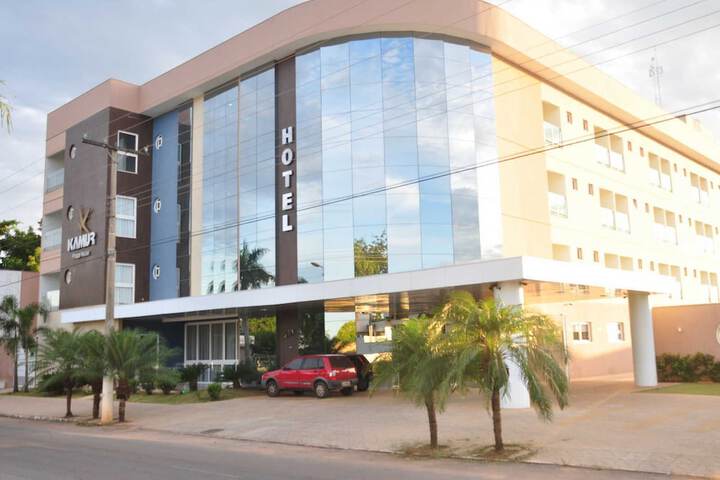 Kamur Plaza Hotel